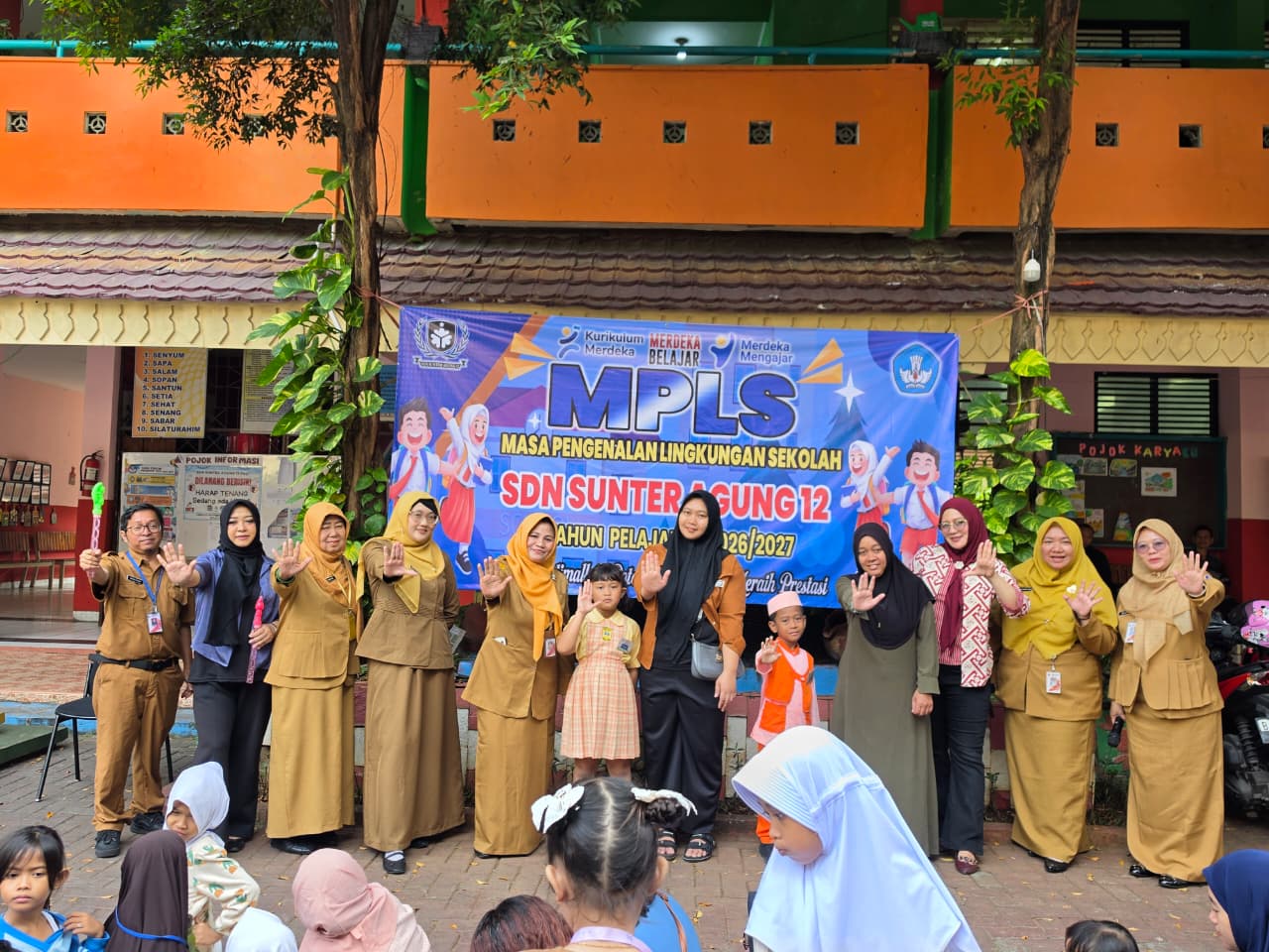 MPLS Tahun Ajaran 2026/2027 Resmi Dibuka, Sambut Peserta Didik Baru dengan Hangat - Berita SDN Sunter Agung 12 PG