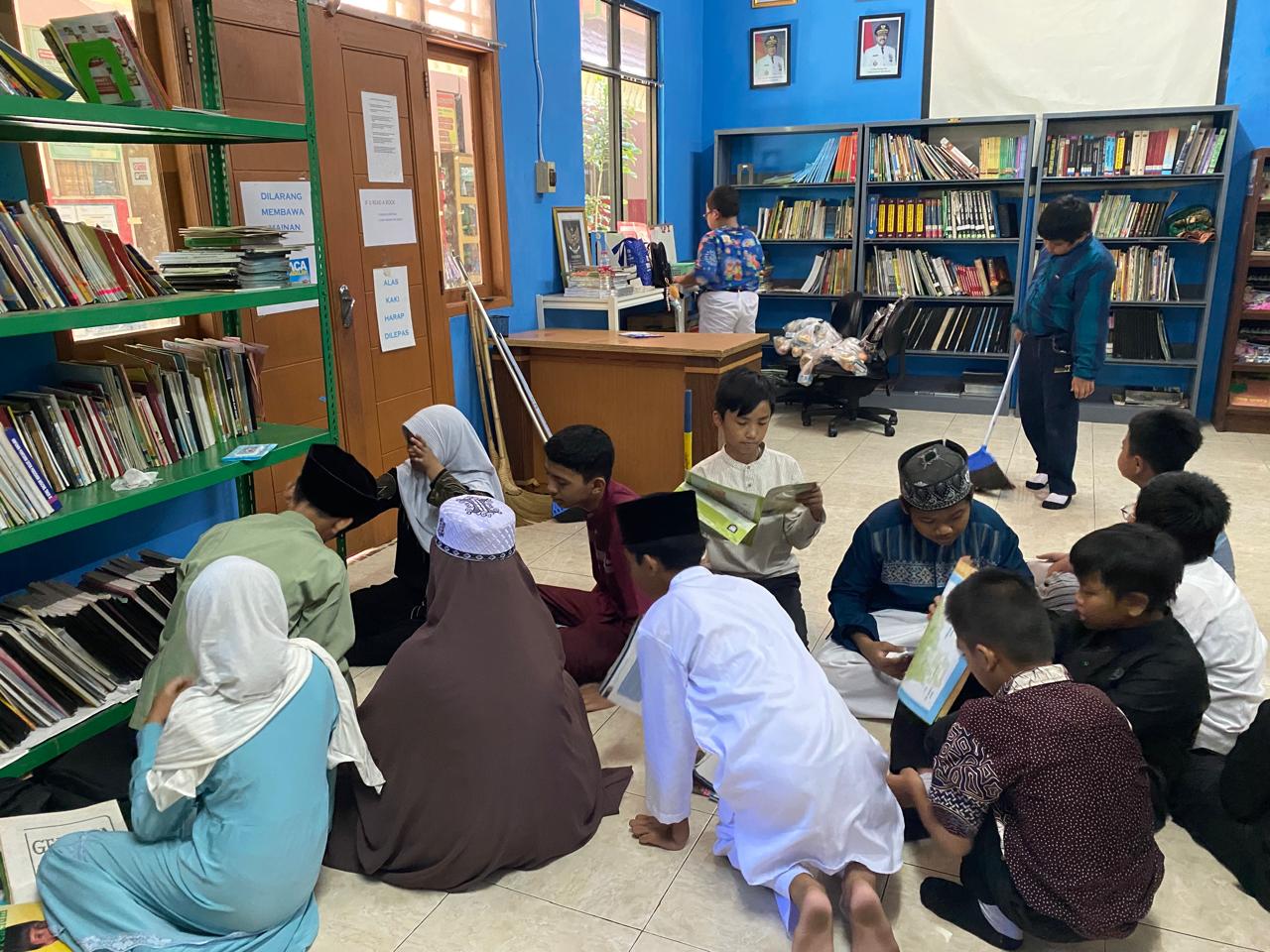 Fasilitas Ruang Perpustakaan - SDN Sunter Agung 12 PG